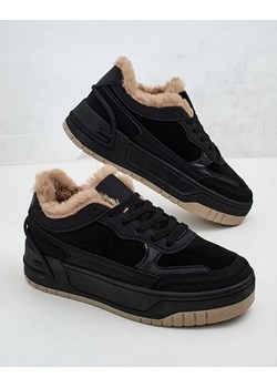 Royalfashion Sneakersy damskie z ociepleniem Garres ze sklepu royalfashion.pl w kategorii Buty sportowe damskie - zdjęcie 175440131