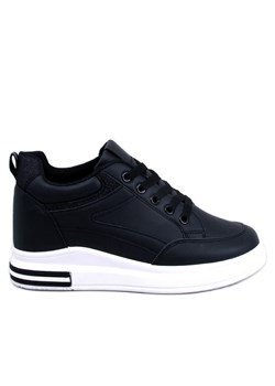 Sneakersy na koturnie Cheeve Black czarne ze sklepu ButyModne.pl w kategorii Buty sportowe damskie - zdjęcie 175454684