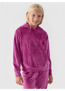 Dziewczęca bluza dresowa 4F 4FJWAW24TSWSF1216 - różowa ze sklepu Sportstylestory.com w kategorii Bluzy dziewczęce - zdjęcie 175466483