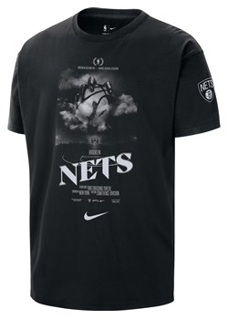 T-shirt męski Nike NBA Brooklyn Nets Courtside - Czerń ze sklepu Nike poland w kategorii T-shirty męskie - zdjęcie 175481561