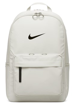 Zimowy plecak Eugene Nike Heritage (23 l) - Szary ze sklepu Nike poland w kategorii Plecaki - zdjęcie 175481601