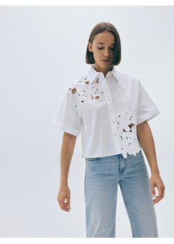 Reserved - Koszula z ażurowym haftem - biały ze sklepu Reserved w kategorii Koszule damskie - zdjęcie 175488633