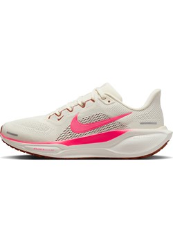 Damskie buty do biegania po asfalcie Nike Pegasus 41 - Biel ze sklepu Nike poland w kategorii Buty sportowe damskie - zdjęcie 175500410