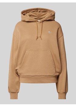 Kurtka z kapturem i wyhaftowanym logo model ‘HOODED CASEY’ ze sklepu Peek&Cloppenburg  w kategorii Bluzy damskie - zdjęcie 175507593