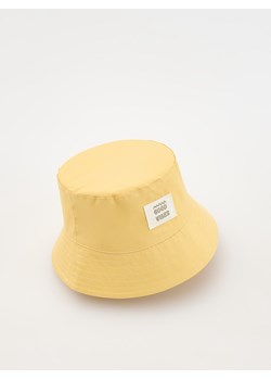 Reserved - Bawełniany bucket hat - kremowy ze sklepu Reserved w kategorii Czapki dziecięce - zdjęcie 175515014