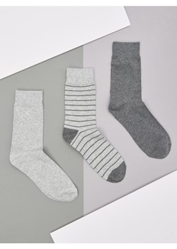 Sinsay - Skarpetki 3 pack - szary ze sklepu Sinsay w kategorii Skarpetki męskie - zdjęcie 175524313