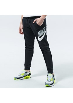 NIKE SPODNIE FLEECE JOGGERS JUNIOR BOY ze sklepu Sizeer w kategorii Spodnie chłopięce - zdjęcie 175538851