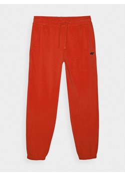 Męskie spodnie dresowe joggery 4F 4FWMM00TTROM1139 - czerwone ze sklepu Sportstylestory.com w kategorii Spodnie męskie - zdjęcie 175556830