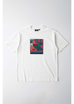 by Parra t-shirt bawełniany Hole In The Yard męski kolor biały z nadrukiem 52310 ze sklepu PRM w kategorii T-shirty męskie - zdjęcie 175558151