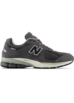 Buty męskie New Balance M2002RFL – szare ze sklepu New Balance Poland w kategorii Buty sportowe męskie - zdjęcie 175618871