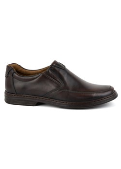 Buty męskie ze skóry naturalnej slip-on 854K ciemny brązowe ze sklepu butyolivier w kategorii Półbuty męskie - zdjęcie 175631274