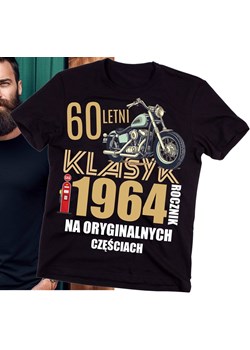 Męska koszulka na 60 urodziny A MOTOCYKLEM 60 LETNI KLASYK ze sklepu Time For Fashion w kategorii T-shirty męskie - zdjęcie 175640704