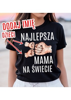 CZARNA Koszulka NAJLEPSZA MAMA NA ŚWIECIE - DODAJ IMIONA 2 DZIECI ze sklepu Time For Fashion w kategorii Bluzki damskie - zdjęcie 175641744