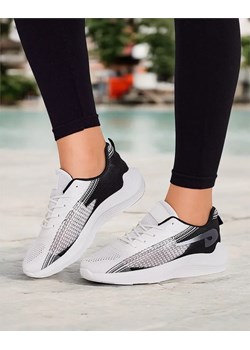 Royalfashion Damskie materiałowe buty sportowe Megme ze sklepu royalfashion.pl w kategorii Buty sportowe damskie - zdjęcie 175716874