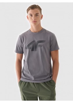 Męski t-shirt z nadrukiem 4F 4FWMM00TTSHM2257 - szary ze sklepu Sportstylestory.com w kategorii T-shirty męskie - zdjęcie 175720424