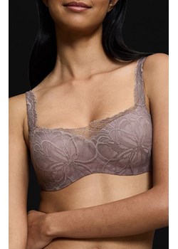 Triumph biustonosz usztywniany balconette Body Make-Up Illusion Lace 10219845-3091, Kolor gołębi, Rozmiar 75E, Triumph ze sklepu Intymna w kategorii Biustonosze - zdjęcie 175747543