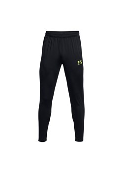 Męskie spodnie treningowe Under Armour Men's UA Challenger Training Pants - czarne ze sklepu Sportstylestory.com w kategorii Spodnie męskie - zdjęcie 175784111