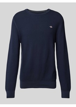 Sweter z dzianiny z fakturowanym wzorem i okrągłym dekoltem ze sklepu Peek&Cloppenburg  w kategorii Swetry męskie - zdjęcie 175816921