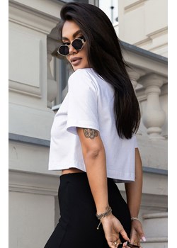 Krótki biały t-shirt damski z haftem B57K, Kolor biały, Rozmiar L, Ivon ze sklepu Primodo w kategorii Bluzki damskie - zdjęcie 175851720