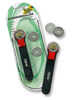 folia PAPER Rolka tnąca w kolorze czarnym z wymiennymi ostrzami ze sklepu Limango Polska w kategorii Zabawki - zdjęcie 175875463