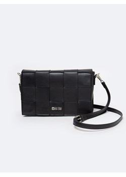 Torebka damska typu crossbody czarna OO574095 906 ze sklepu Big Star w kategorii Listonoszki - zdjęcie 175910042