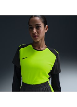 Damska koszulka piłkarska z krótkim rękawem Dri-FIT Nike Strike - Żółty ze sklepu Nike poland w kategorii Bluzki damskie - zdjęcie 175925521