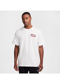 Męski T-shirt piłkarski Nike Paris Saint-Germain Premium - Biel ze sklepu Nike poland w kategorii T-shirty męskie - zdjęcie 175940852