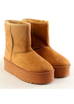 C'M Botki zimowe w kolorze jasnobrązowym ze sklepu Limango Polska w kategorii Śniegowce damskie - zdjęcie 175977890