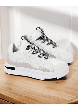 Royalfashion Sneakersy damskie Lonanna ze sklepu royalfashion.pl w kategorii Buty sportowe damskie - zdjęcie 175984560