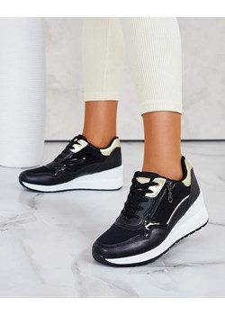 Royalfashion Sportowe sneakersy damskie na koturnie Nentas ze sklepu royalfashion.pl w kategorii Buty sportowe damskie - zdjęcie 175989172