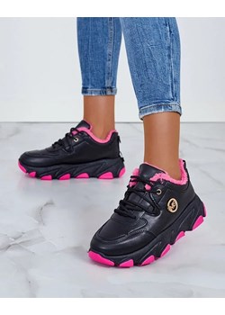 Royalfashion Sneakersy damskie z ociepleniem Caromi ze sklepu royalfashion.pl w kategorii Buty sportowe damskie - zdjęcie 176001160