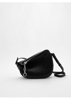 Reserved - Torebka crossbody z łańcuszkiem - czarny ze sklepu Reserved w kategorii Torebki damskie - zdjęcie 176006230