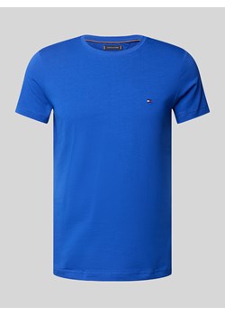 T-shirt o kroju slim fit z okrągłym dekoltem ze sklepu Peek&Cloppenburg  w kategorii T-shirty męskie - zdjęcie 176019933