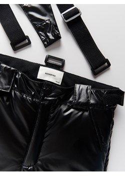 Reserved - Ocieplane spodnie na szelkach - czarny ze sklepu Reserved w kategorii Spodnie dziewczęce - zdjęcie 176029491