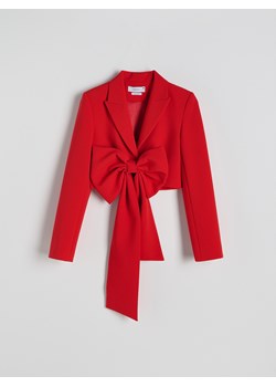 Reserved - Krótka marynarka z kokardą - czerwony ze sklepu Reserved w kategorii Marynarki damskie - zdjęcie 176029803
