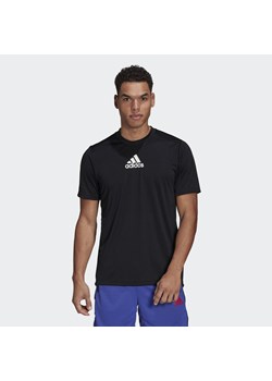 Koszulka adidas Primeblue Designed To Move Sport 3-Bandes ze sklepu Decathlon w kategorii T-shirty męskie - zdjęcie 176090892