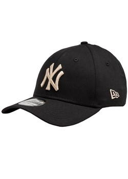 Czapka z daszkiem męska New Era League Essentials 39THIRTY New York Yankees Cap ze sklepu Decathlon w kategorii Czapki z daszkiem męskie - zdjęcie 176129643