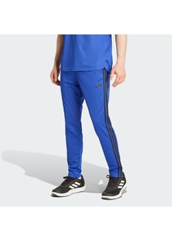 Train Essentials 3-Stripes Training Pants ze sklepu Decathlon w kategorii Spodnie męskie - zdjęcie 176150941