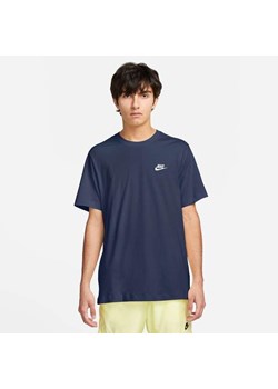 Podkoszulek Nike Club Tee, Mężczyźni ze sklepu Decathlon w kategorii T-shirty męskie - zdjęcie 176153800