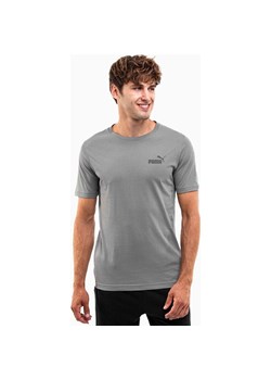 Koszulka sportowa męska Puma ESS Small Logo Tee ze sklepu Decathlon w kategorii Stroje piłkarskie - zdjęcie 176168290