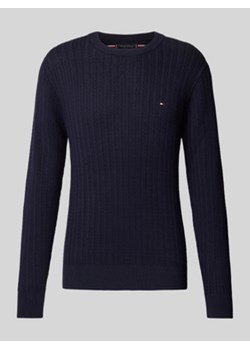 Sweter o kroju slim fit z dzianiny o fakturze jodełki ze sklepu Peek&Cloppenburg  w kategorii Swetry męskie - zdjęcie 176253230