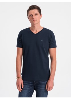 T-shirt męski V-NECK z elastanem - granatowy V2 OM-TSCT-0106 ze sklepu ombre w kategorii T-shirty męskie - zdjęcie 176302322