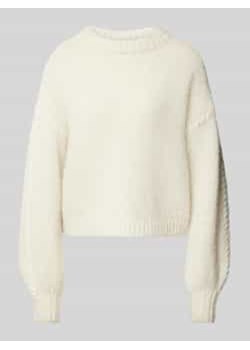 Sweter z dzianiny o kroju relaxed fit z detalem w kontrastowym kolorze model ‘FENG’ ze sklepu Peek&Cloppenburg  w kategorii Swetry damskie - zdjęcie 176310611