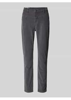 Spodnie sztruksowe o kroju slim fit z zapięciem na guzik model ‘Evita’ ze sklepu Peek&Cloppenburg  w kategorii Spodnie damskie - zdjęcie 176365763