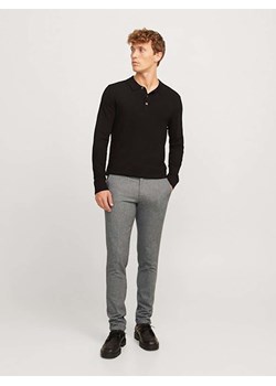 Jack &amp; Jones Spodnie chino w kolorze szarym ze sklepu Limango Polska w kategorii Spodnie męskie - zdjęcie 176405083