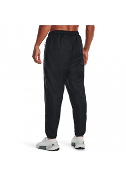 Męskie spodnie treningowe UNDER ARMOUR UA Rush Woven Pants ze sklepu Sportstylestory.com w kategorii Spodnie męskie - zdjęcie 176417364