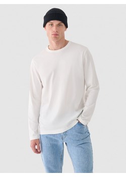 Męski longsleeve basic Outhorn OTHWAW24TLONM415 -biały ze sklepu Sportstylestory.com w kategorii T-shirty męskie - zdjęcie 176421744