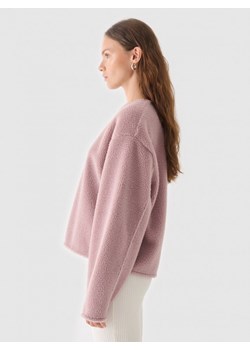 Damski polar sherpa nierozpinany Outhorn OTHWAW24TSWSF1882 - różowy ze sklepu Sportstylestory.com w kategorii Bluzy damskie - zdjęcie 176423010