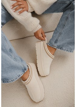 Beżowe Śniegowce Wsuwane na Grubej Podeszwie z Wyszywaną Ozdobą Irinellae ze sklepu born2be.pl w kategorii Śniegowce damskie - zdjęcie 176430424