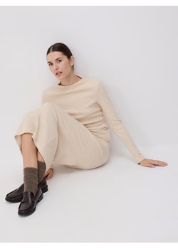 Reserved - Dzianinowy longsleeve z wiskozą - kremowy ze sklepu Reserved w kategorii Bluzki damskie - zdjęcie 176433721